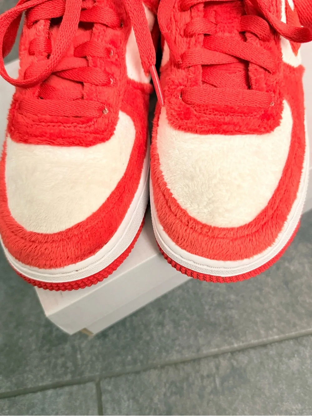 Nike Air Force 1 GS Low-Top Sneakers in Fire Red & White Suede